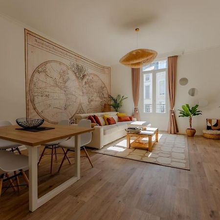 Appartement L'Echappee Chic Au Coeur De Valence à Valence  Extérieur photo
