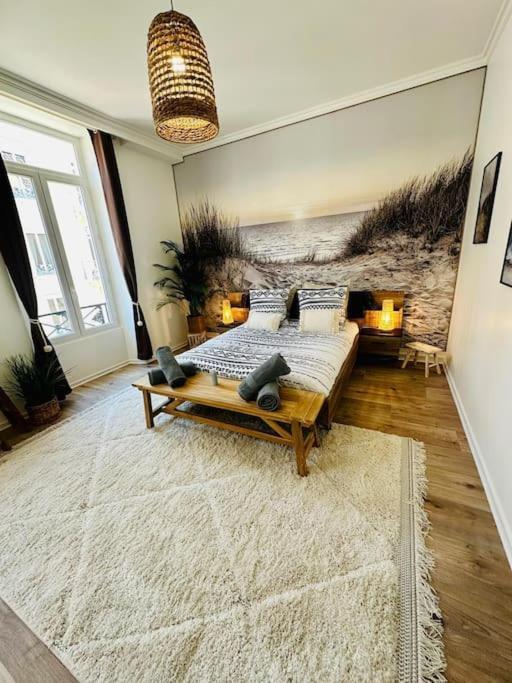Appartement L'Echappee Chic Au Coeur De Valence à Valence  Extérieur photo