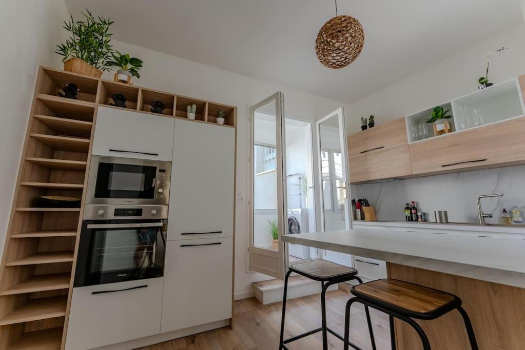 Appartement L'Echappee Chic Au Coeur De Valence à Valence  Extérieur photo